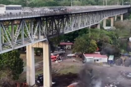 PUENTE D ELAS AMERICAS