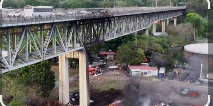 PUENTE D ELAS AMERICAS