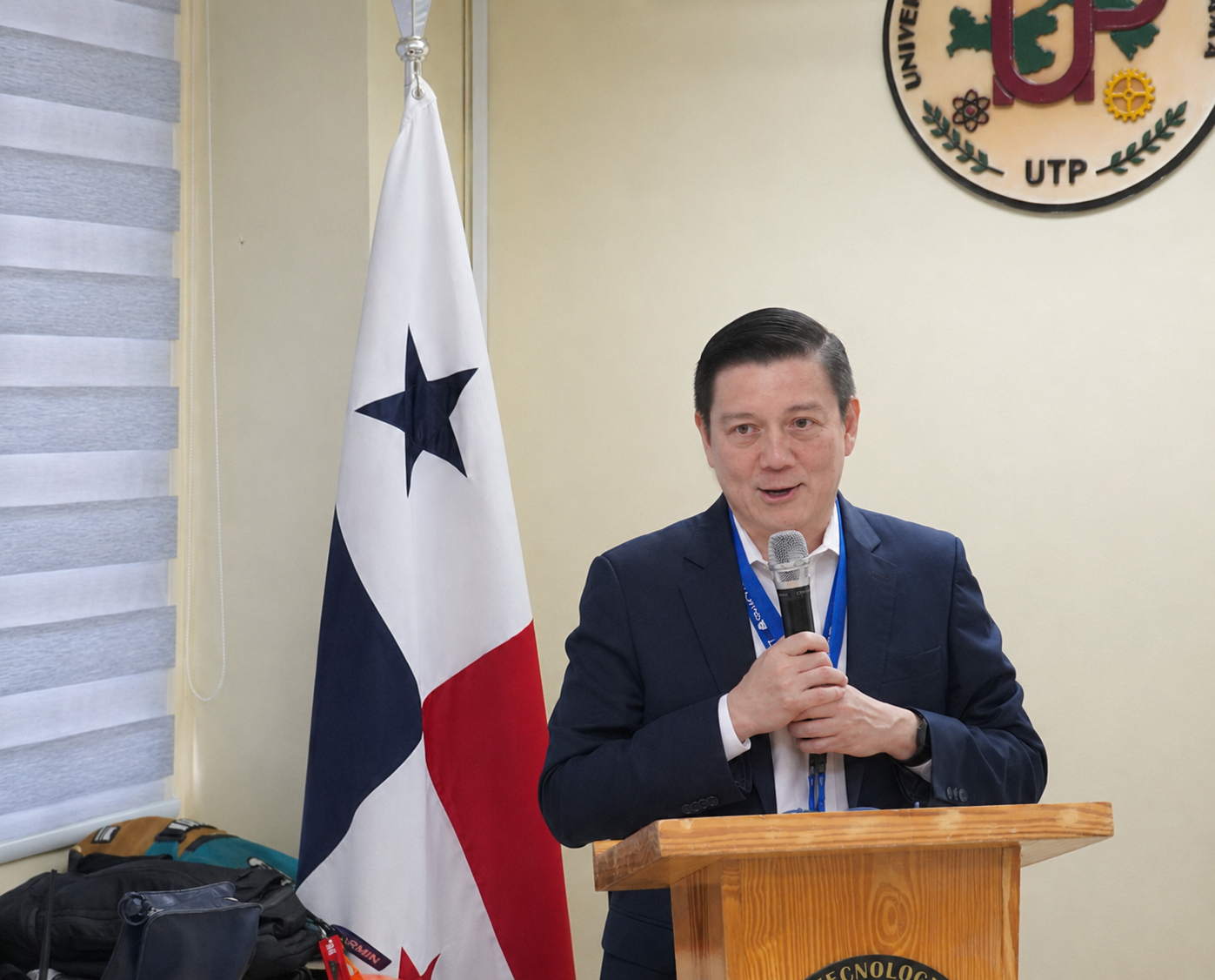dr carlos kan