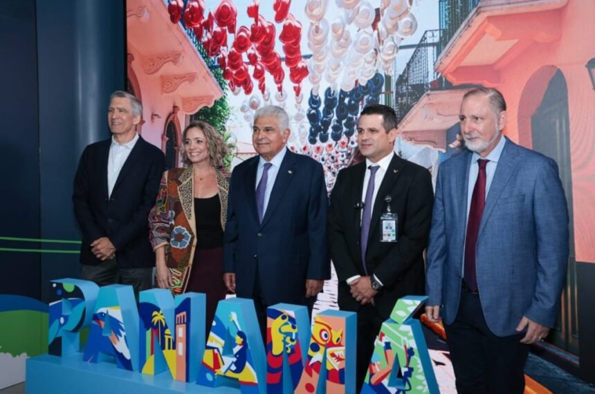 presidente jose rául mulino inaugura nueva sala en aeropuerto de tocumen