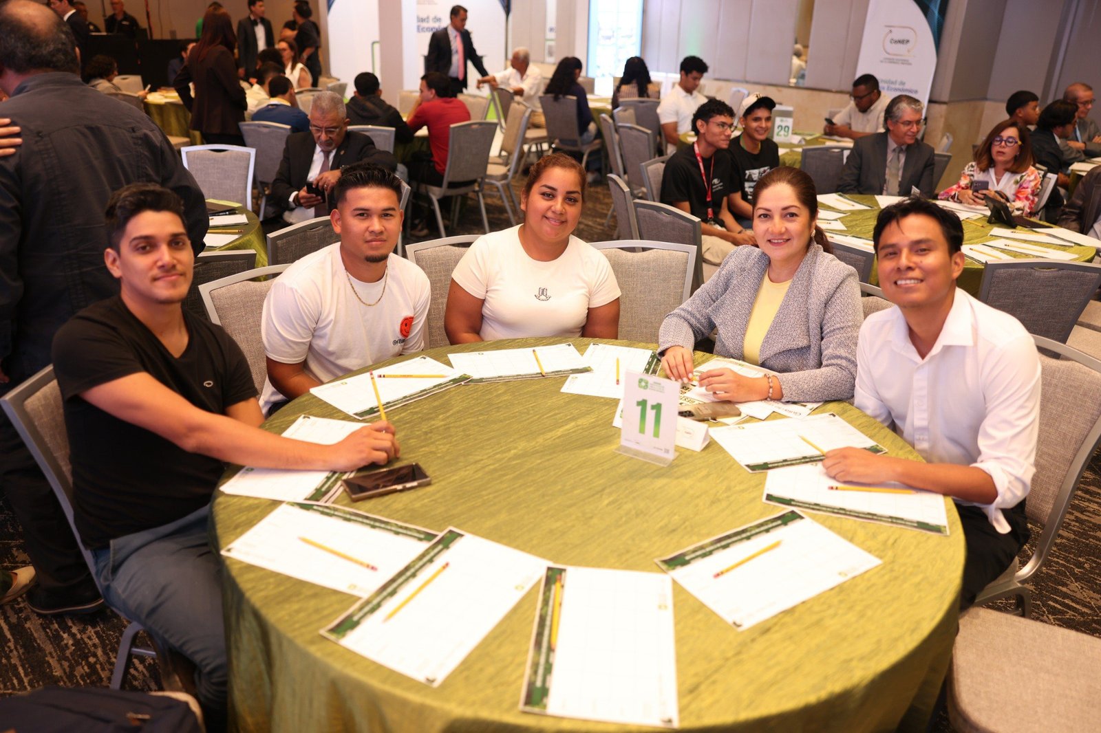 ITSE participa en foro sobre recursos naturales