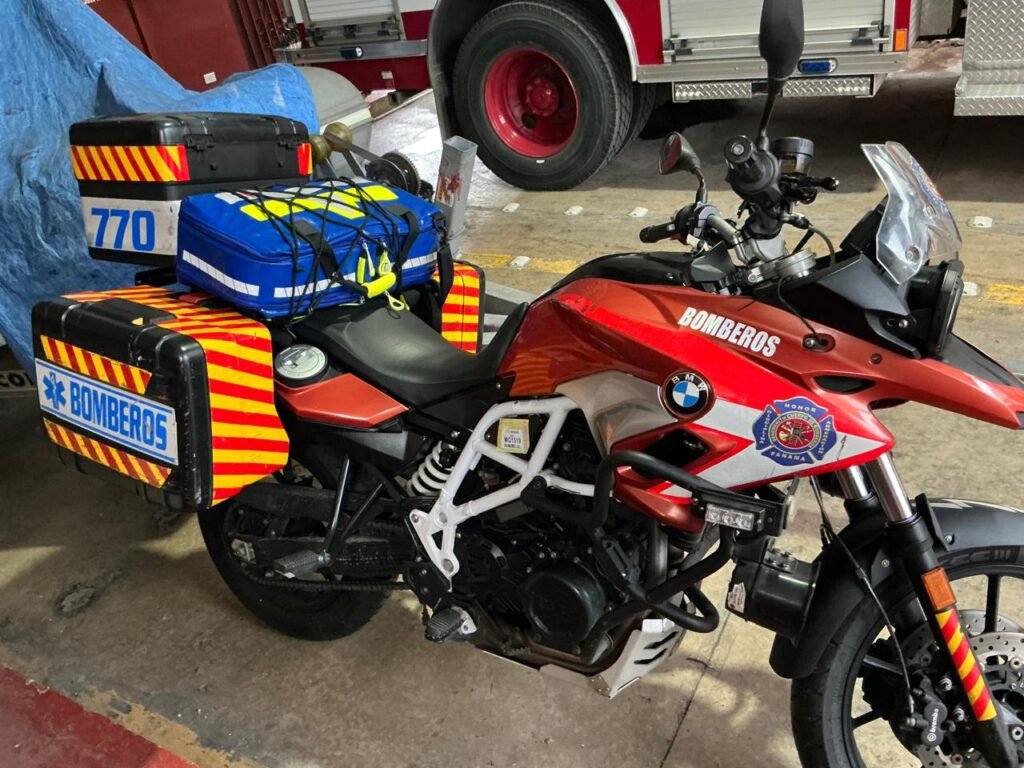 Con esta modalidad, el Benemérito Cuerpo de Bomberos de la República de Panamá continúa fortaleciendo sus capacidades de respuesta, ampliando la cobertura de los servicios de emergencia y reafirmando su compromiso de brindar atención eficiente, profesional y oportuna a la población.