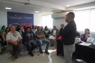 Funcionarios del ISA refuerzan conocimientos sobre prevención del VIH