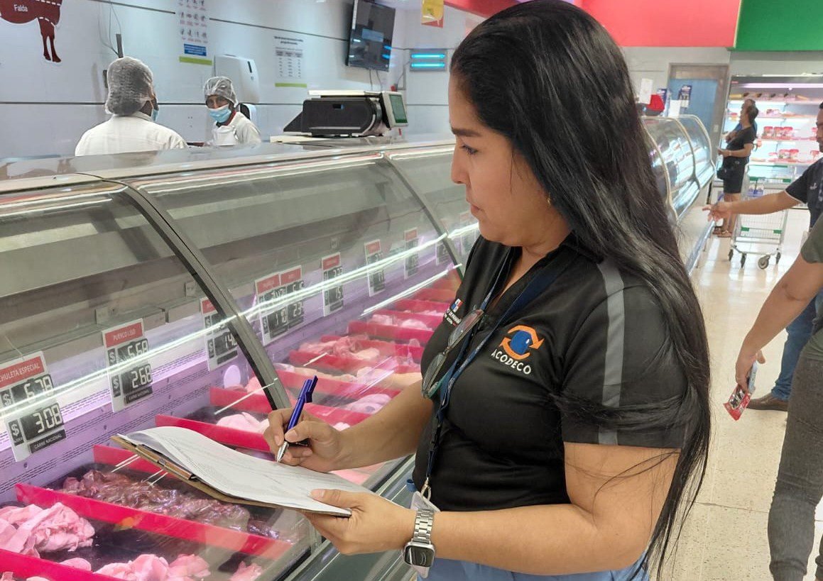 Acodeco fortalece el monitoreo de los precios de la canasta básica en Panamá