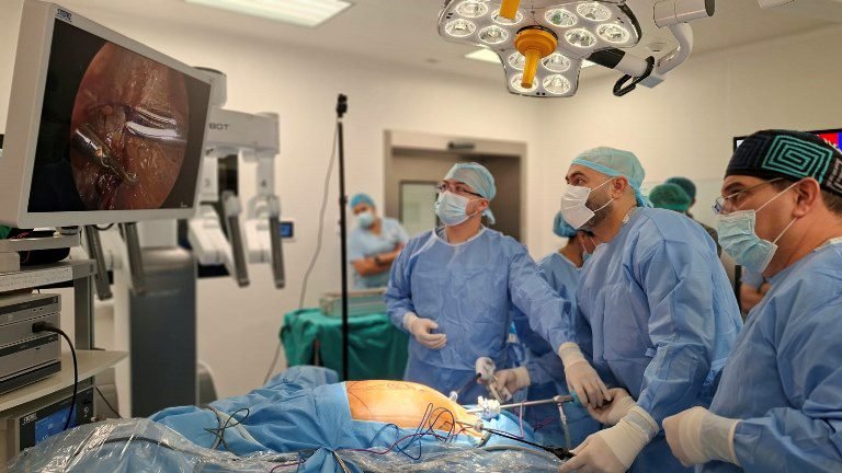 Ciudad de la Salud incorpora técnica PeTEP para hernias