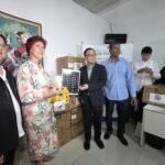 donación de equipos solares y ambulancia en Panamá Oeste