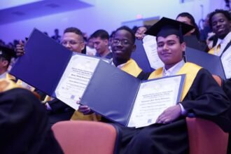 graduados del ITSE en Panamá